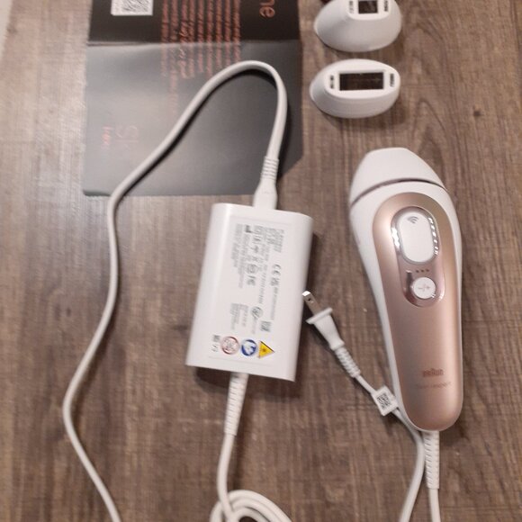 BRAUN SMART IPL SKIN IEXPERT PRO7AT HOME LASER HAIR REMOVAL REDUCTION. BRAND NEW - Picture 5 of 16